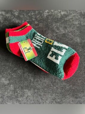 NWT Elf Fuzzy Ankle Socks Women’s Shoe Sizes 5-8